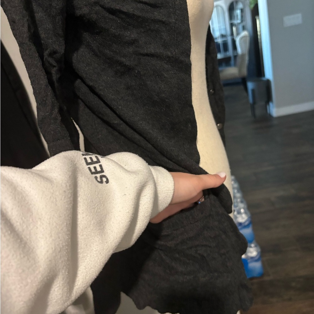 Gray Cardigan - Picture 3 of 3